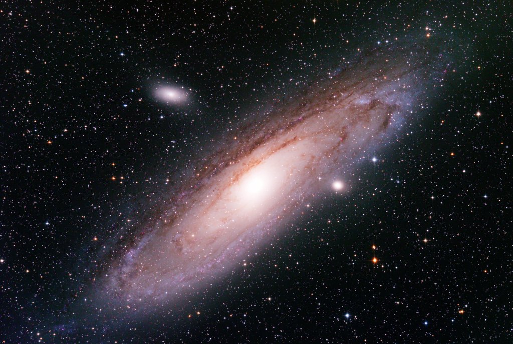 望遠鏡で満天の星空観察～スターozu（おおず）in鹿野川温泉｜愛媛の
