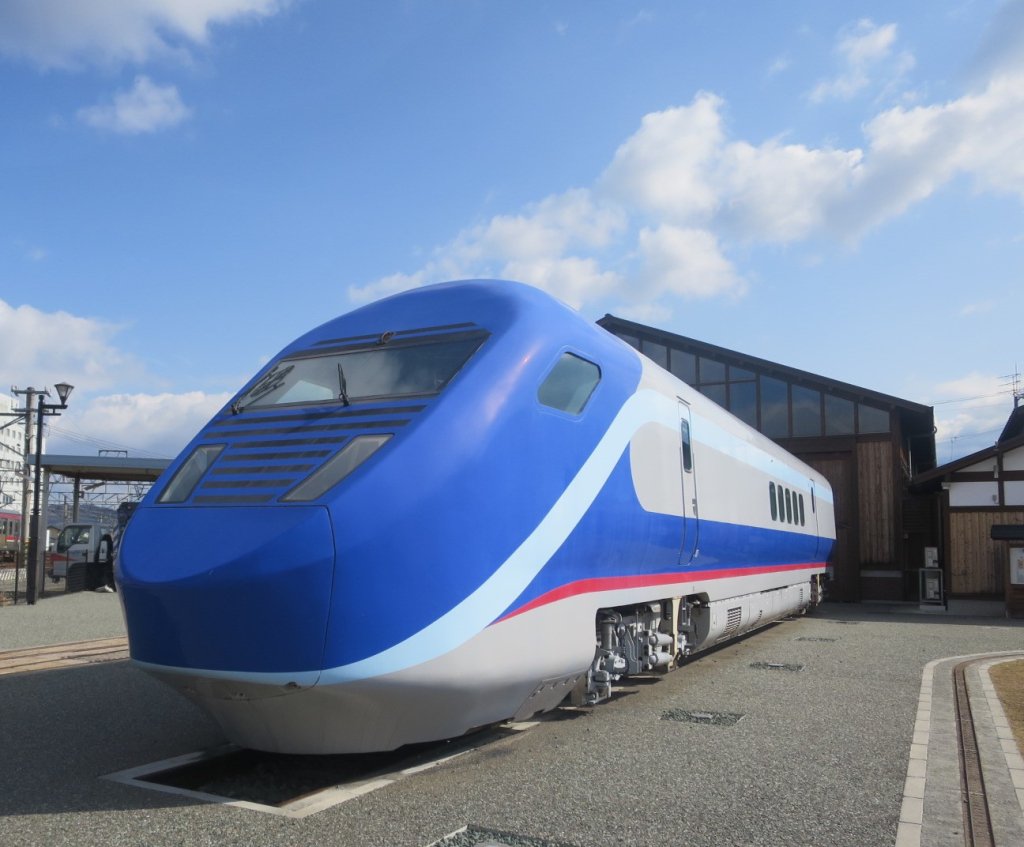 四国鉄道文化館 フリーゲージトレイン車内特別公開