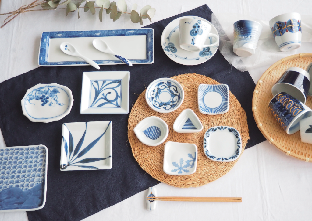 s399カ　砥部焼　青芳作　壁飾り　鯉 s399カ 砥部焼 青芳作 壁飾り 鯉 s399カ 砥部焼 青芳