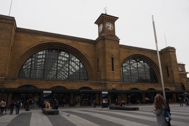 「四国鉄道文化館　イギリス・ロンドンの駅写真展」ページが更新されました