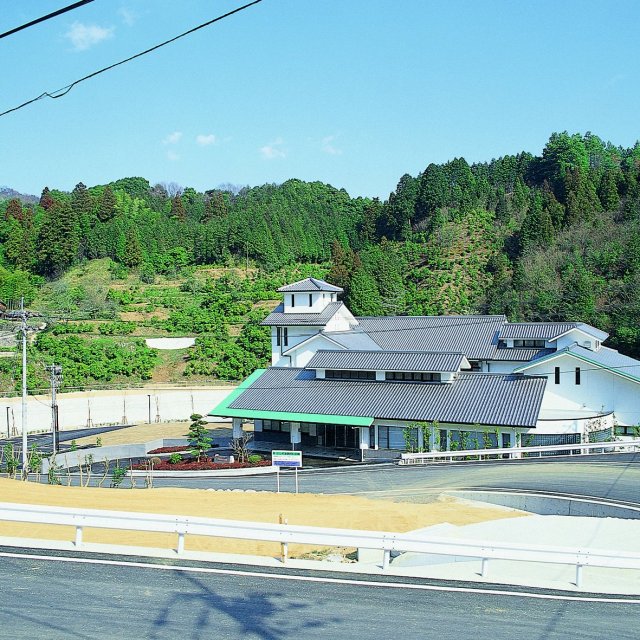 鈍川せせらぎ交流館