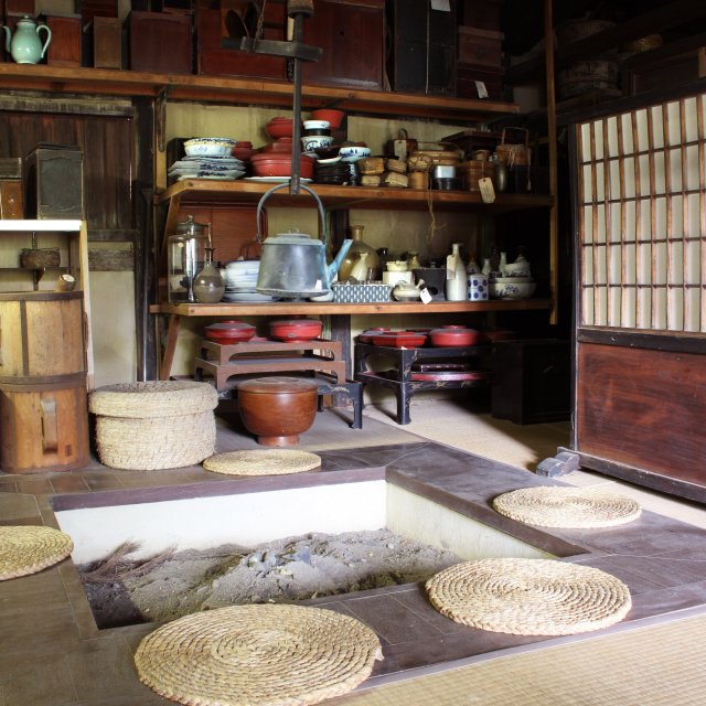 中島歴史民俗資料館 懐古館