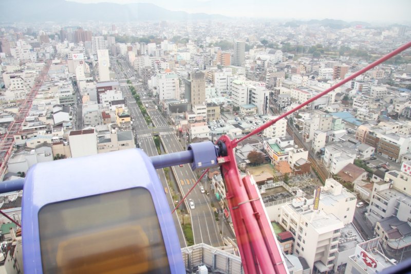 くるりんからは松山市街を180度一望できる。くるりんからしか望めない眺めなので必見！
