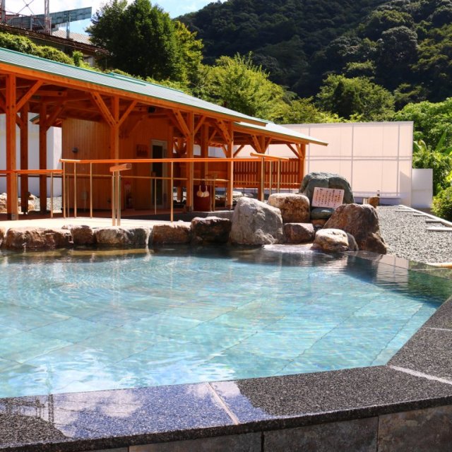 奥道後壱湯の守