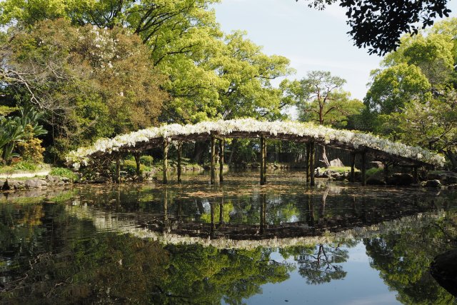 天赦園