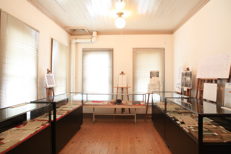 館内では様々な展示も行われていて、定期的に催しが変わるので何度来観しても楽しめる。