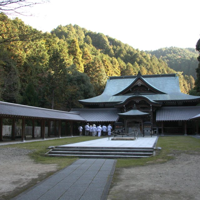 石鈇山 前神寺
