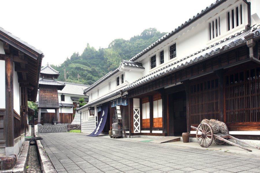 一番の見どころとなる｢法花津屋｣は、建築様式や素材から当時の繁栄ぶりがうかがえる。