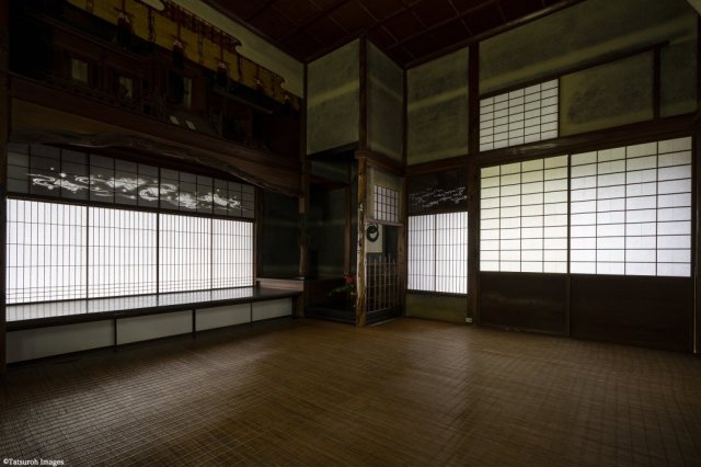 臥龍山荘