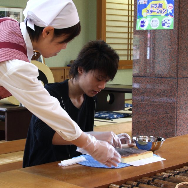 ハタダできたてお菓子館