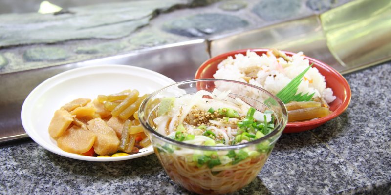 平家谷そうめん流し