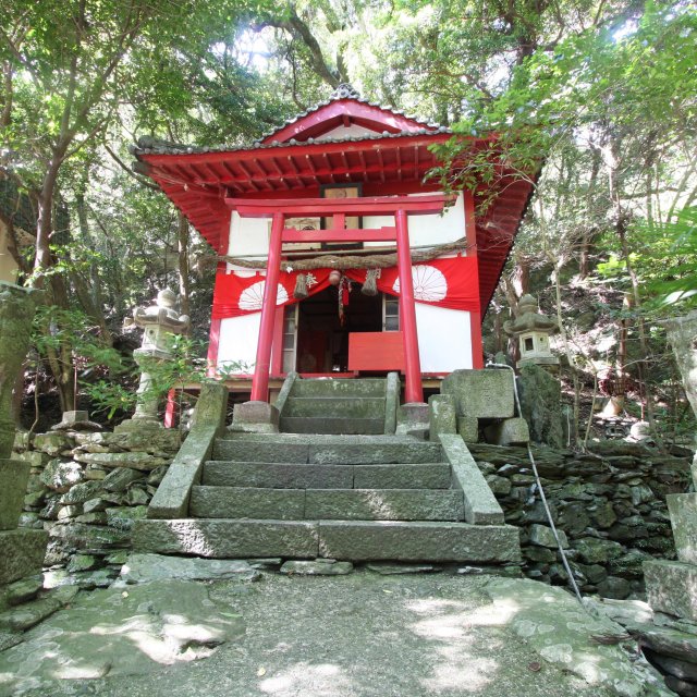 平家神社