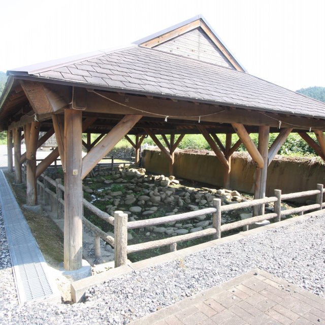岩谷遺跡