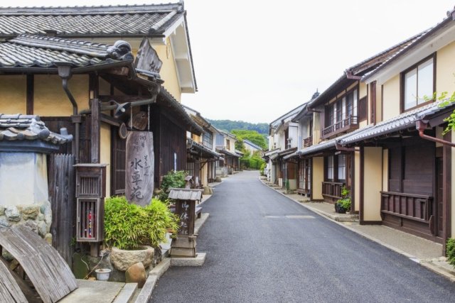 【歴史探訪】内子・大洲・宇和島の商家と城下町を巡る　タイムトリップ1日コース