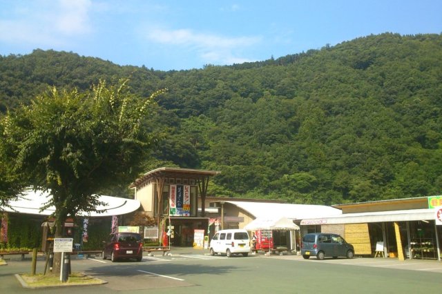 道の駅　清流の里ひじかわ