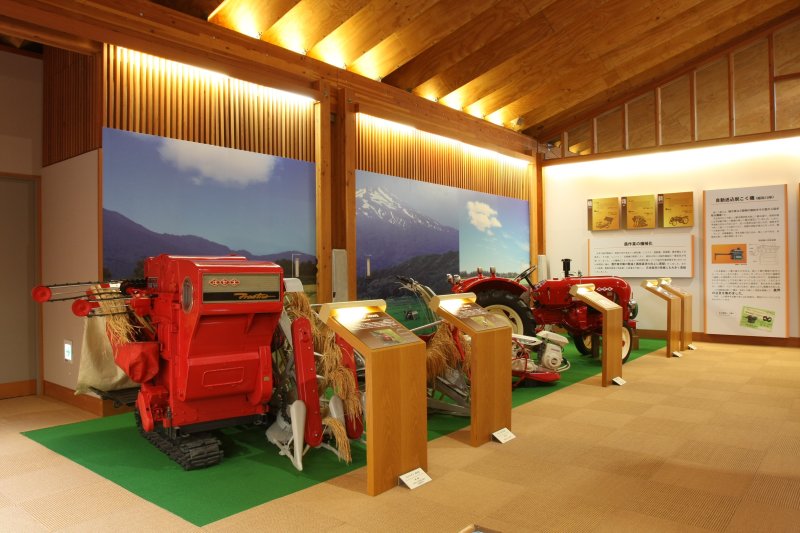 昭和33年から42年までの間に、井関邦三郎が開発した農業機械を展示している。邦三郎の研究の努力と歴史がうかがえる。