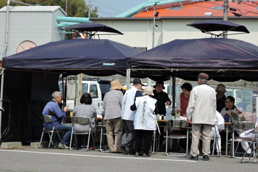 期間中は波方町内各地でお接待が行われます