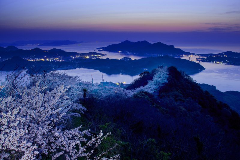 積善山朝方