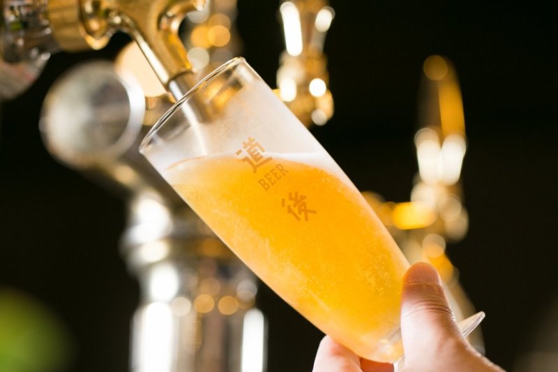 「湯上がりビール、冷えてます」のキャッチコピーで有名な道後ビール