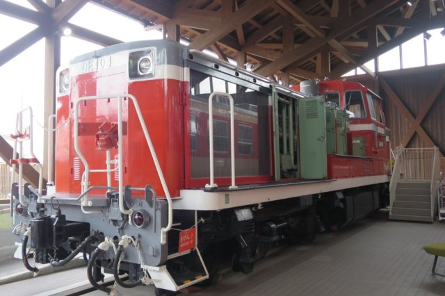 四国鉄道文化館　DE10形ディーゼル機関車運転室公開