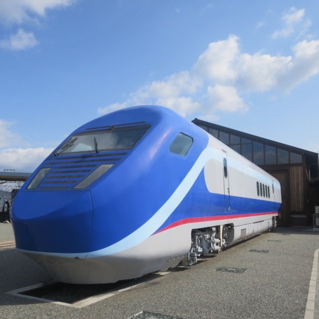 四国鉄道文化館 フリーゲージトレイン車内特別公開