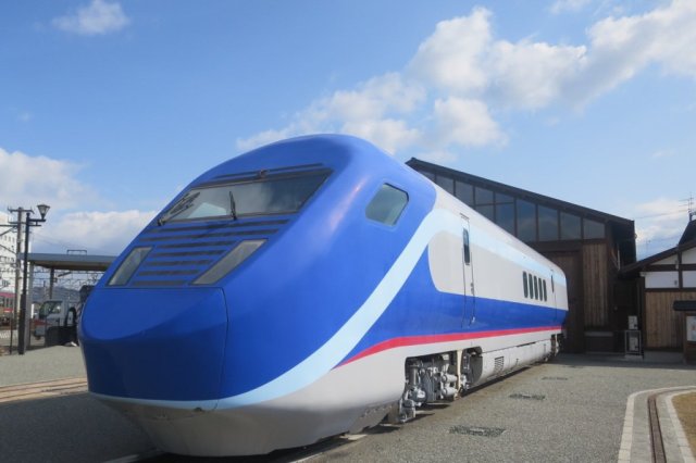 四国鉄道文化館 フリーゲージトレイン車内特別公開