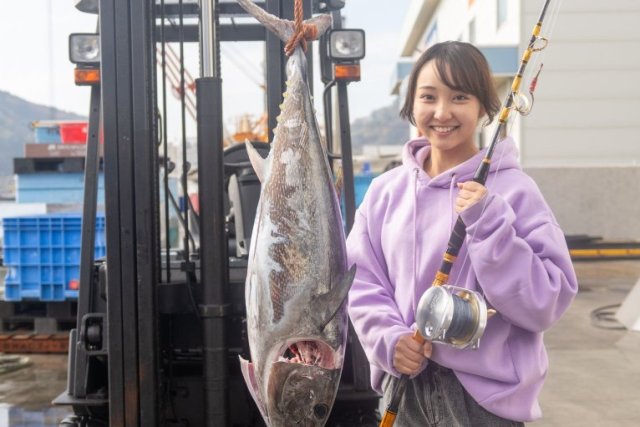 宇和島養殖マグロ一本釣り体験モデルコース