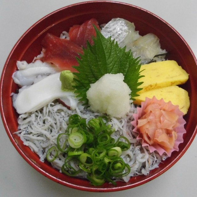 よくばり海鮮釜あげ丼