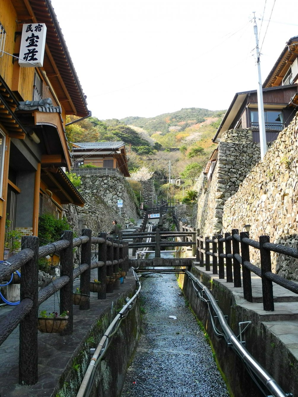 心躍る、小さな路地。