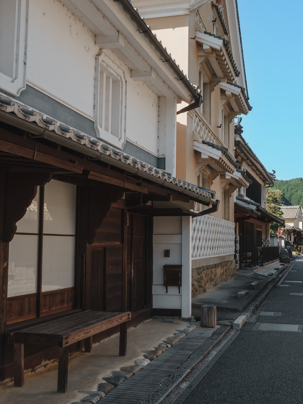 八日市・護国の町並み