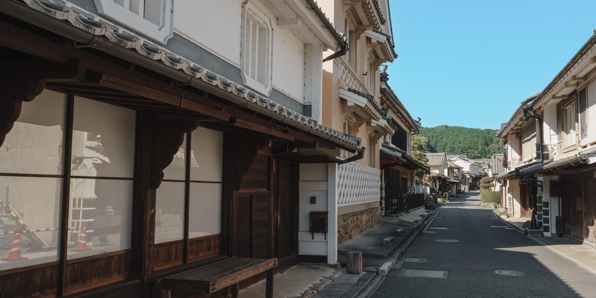 八日市・護国の町並み