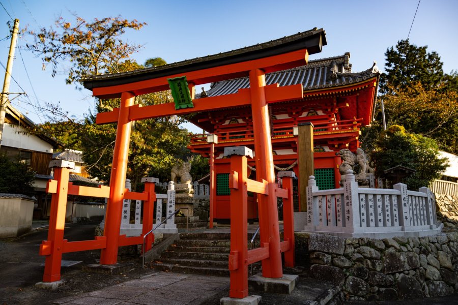 【愛媛県伊予市】伊豫稲荷神社～「正一位」の勅許を受けた最高ランクの神社～
