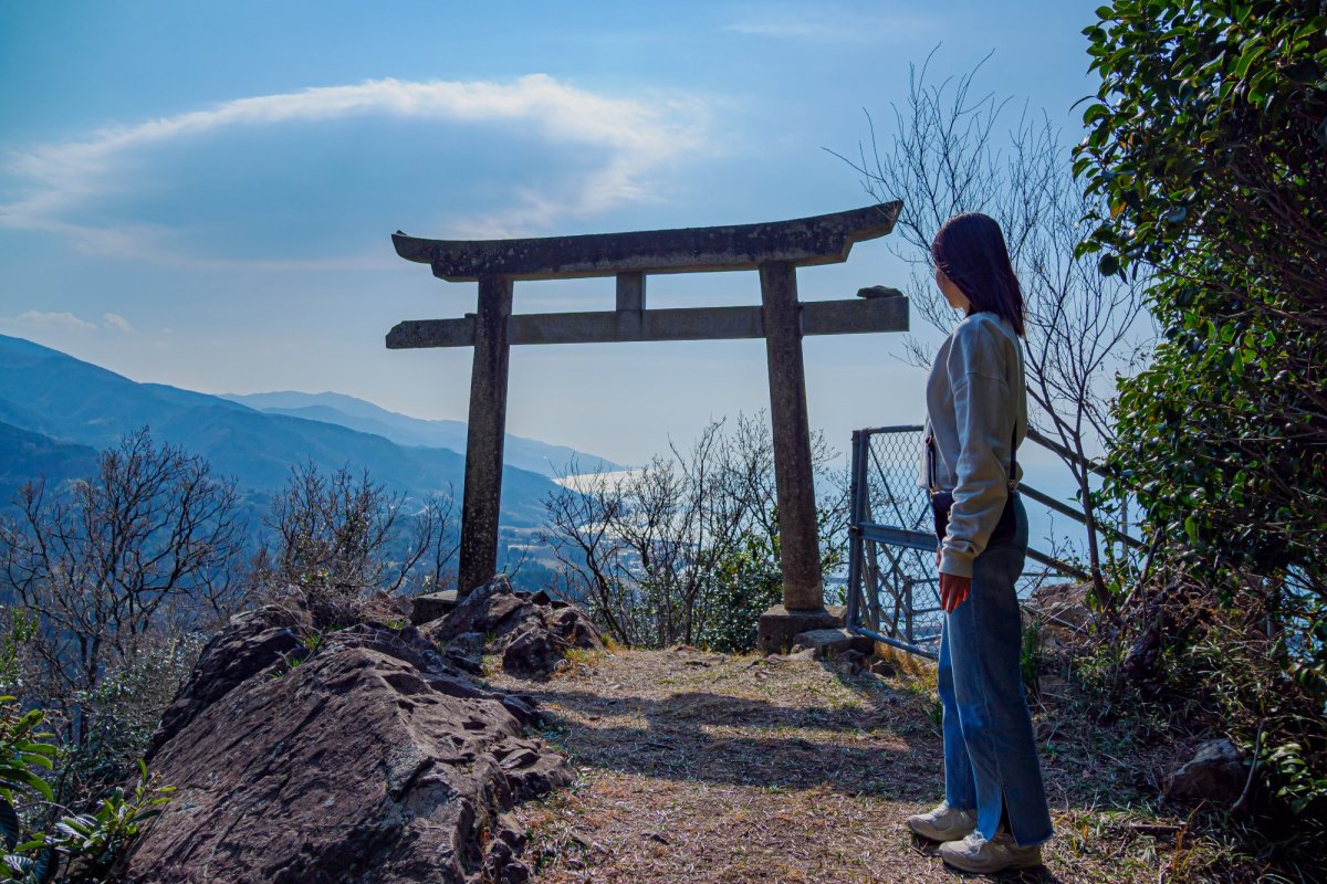 【愛媛県伊予市】双海のシンボル本尊山（ほぞんさん）