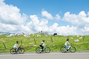 E-BIKEで楽しむ爽快感あふれる四国…