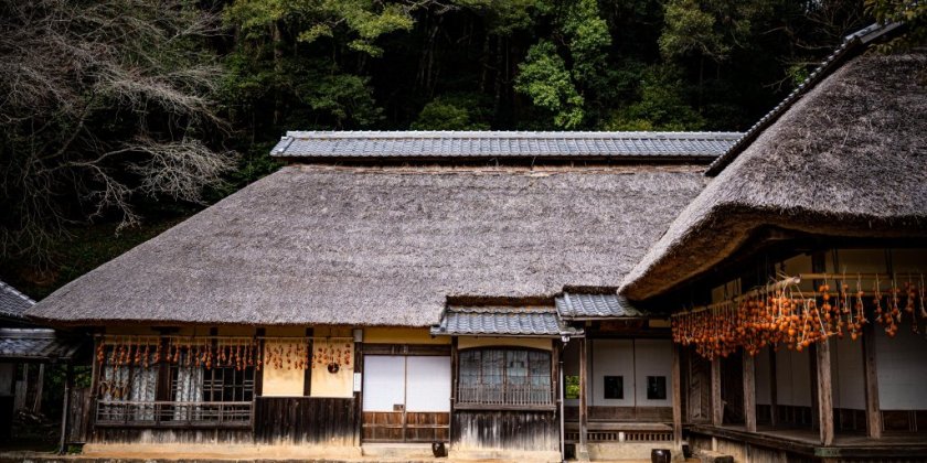 約250年前に建てられた藁葺き屋根の旧庄屋 毛利家屋敷 南予でしかできない特別な体験と一期一会の旅 愛媛 旅の特集 愛媛県の公式観光サイト いよ観ネット