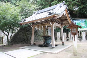 石鎚神社