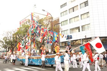 今治市民のまつり「おんまく」