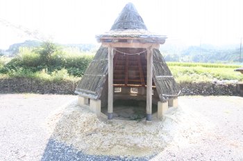 岩谷遺跡