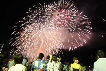 松山港まつり（三津浜花火大会）