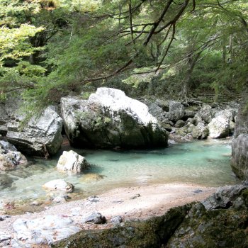小田深山渓谷