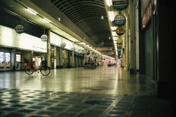 アーケード街  フィルムカメラで撮影