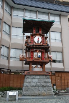 坊っちゃんカラクリ時計3