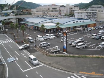 きさいや広場