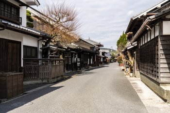 卯之町の町並みK1