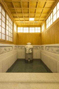 道後温泉別館飛鳥乃湯泉　特別休憩室1　D1