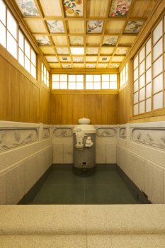 道後温泉別館飛鳥乃湯泉　特別休憩室2　D1