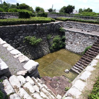 松山城二之丸史跡庭園