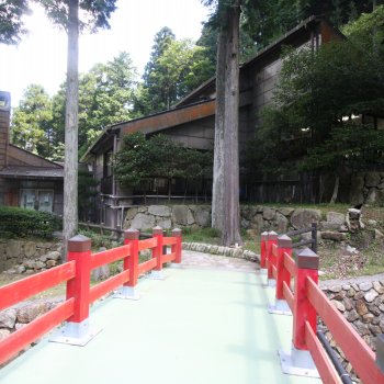 高月温泉